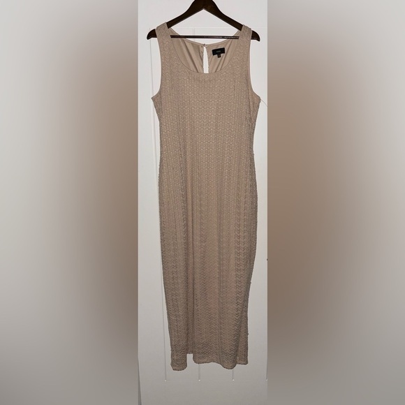 Maia Women‎ Crochet Bodycon Maxi Dress Size16 Tan Lined Relax Fit NWT Beachy - Picture 1 of 9